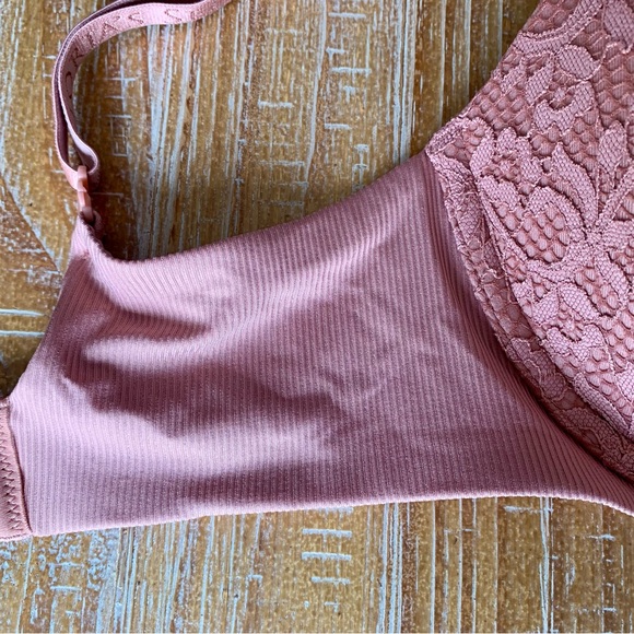 NWOT Victoria’s Secret Body by Victoria Perfect Shape Bra 32DDD - Picture 4 of 7